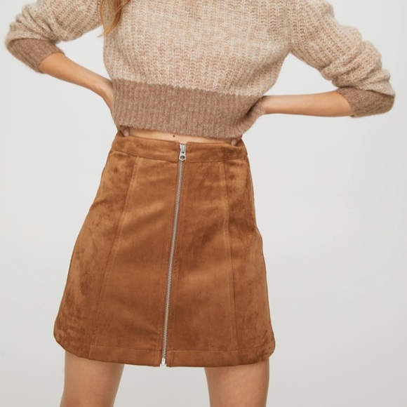 NEW Aritzia Wilfred Free New Zip-Up Mini Skirt